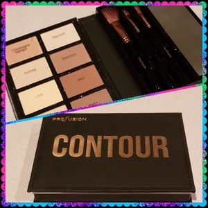 💥Brand New Contour Makeup pallet💋